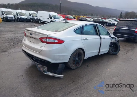 2015 Ford Fusion Titanium из США, поврежденный, VIN 3FA6P0K91FR176443
